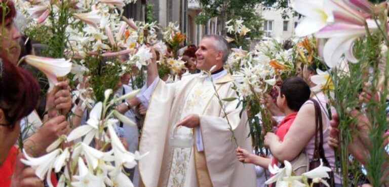 Sărbătoarea Crinilor: Sfântul Anton de Padova – 13 iunie, Hram de Mare Sărbătoare la Constanța